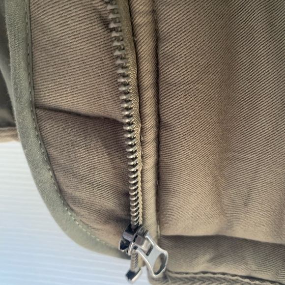 Jacket - Picture 4 of 11